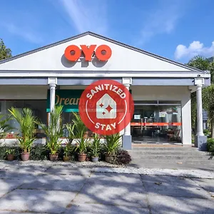 Oyo 89679 Dream Garden Hotel Ayer Hangat